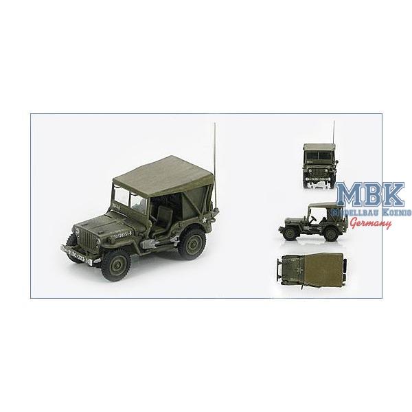 U.S. Willys Radio Jeep 8th USAAF, England 1943 - HOBBY MASTER - HG4204 - Fertigmodelle Fahrzeuge 1:72  Hobby Master