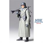 German Solider with MG 