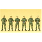 Bundeswehr Infanteristen stehend 