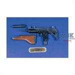 UZI Submachine Gun 1:4 UZI Submachine Gun 1:4