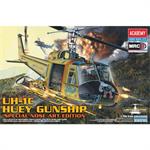UH-1C Huey \"Nose Art\" (1:35)