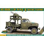 US 1,5t 4x4 E-5 Turret Trainer