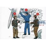 Italian Pilots and Mechanic WW II