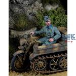 SS Prinz Eugen Mountain Div. Kettenkrad Driver