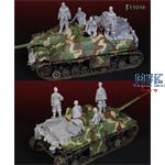 Jagdpanzer IV lang Crew & Accessories