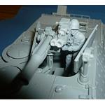 Jaguar 2 TOW Schütze schießend