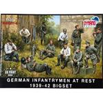 German Infantrymen at Rest 1939-42 Full Set 11 Fig