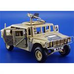 M1025 Hummer (Academy)