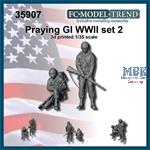 Praying GI, set 2