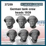 German tank crew heads 1939