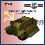 "Pioneer" USSR light tractor (1:35)