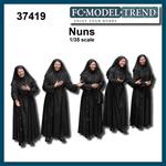 Nuns / Nonnen