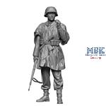 WW2 Waffen SS Soldier wearing Poncho 1:35