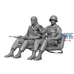 U.S. MUTT Jeep driver & crew (Vietnam ver) 1:35