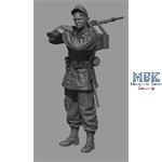 Waffen-SS MG 42 ammo carrier