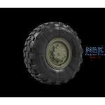 MAN LKW 5t mil road wheels (Michelin X)
