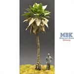 Large Palm tree green/brown small leaves - 21cm