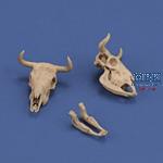 Cow skulls (1:35)