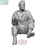 WWII U.S. Army Vehicle Crewman (1:35)