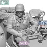 Officer f.WWII German KS750 w/side car (3D Print.)