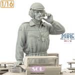 Bundeswehr Tank Commander II Leopard 2 A7 (1:16)