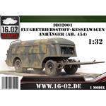 Flugbetriebsstoff-Kesselwagen Anhänger (1:32)