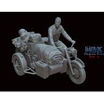 BMW R75 with sidecar and DAK soldier