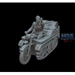 Kleines Kettenkraftrad Sd.Kfz. 2 airfield service