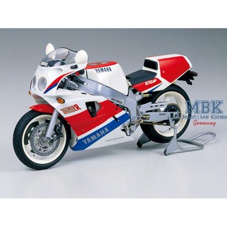 Yamaha FZR750R (OW01) 1:12