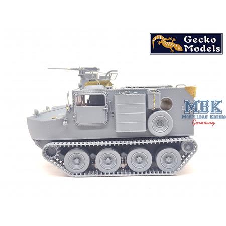 US M76 Amphibious Cargo Carrier OTTER Early Prod.