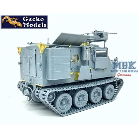 US M76 Amphibious Cargo Carrier OTTER Late Prod.
