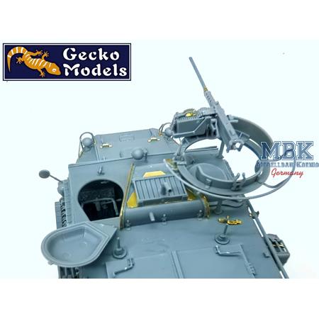 US M76 Amphibious Cargo Carrier OTTER Late Prod.