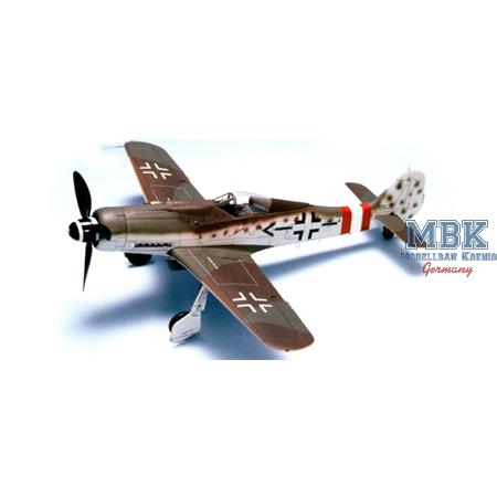 Focke-Wulf FW-190D-9 "Langnasen Dora"