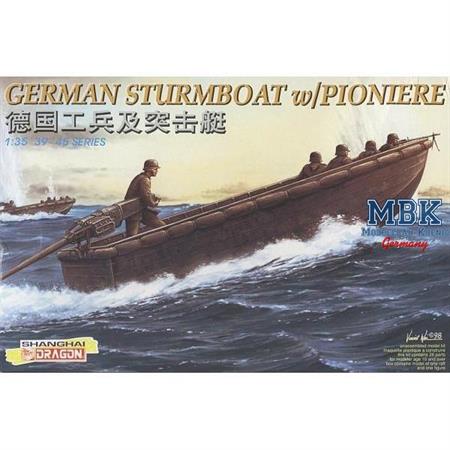 German Sturmboot mit Pionieren