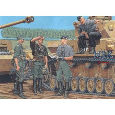 German Officers Kursk 1943