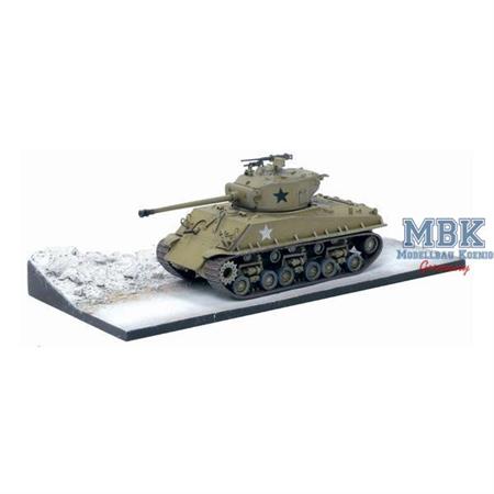 M4A3E8(76)W HVSS w/Diorama Base, 35th Tank Btl., 4