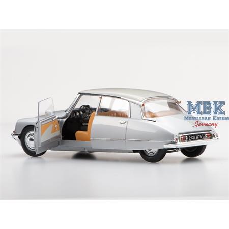 Citroen DS21 1:24