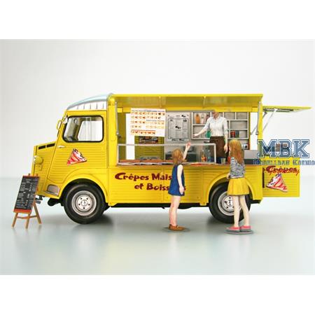 Citroen H Crepe Mobile with Figures 1:24