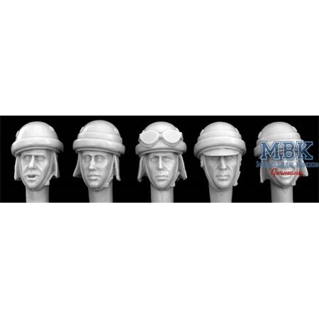 5 heads, Italian WW2 AFV helmets