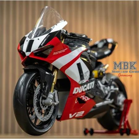 Ducati Panigale - V2 Superquadro Final Edition 1:4