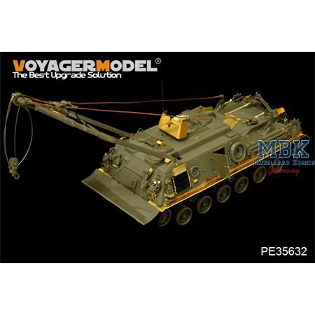 M88A1 Recovery Vehicle (smoke discharger incl)