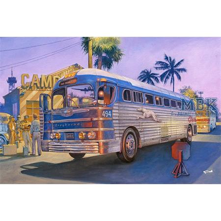 GMC PD3751 Silverside Bus (Greyhound Lines)