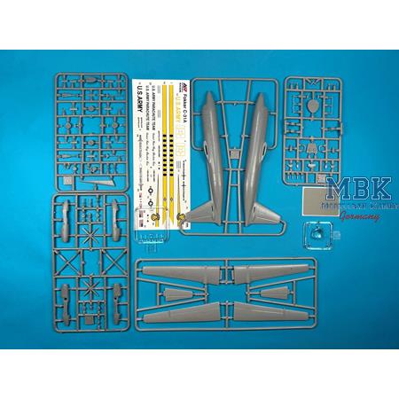 Fokker C-31A ("Golden Knights" parachute team)