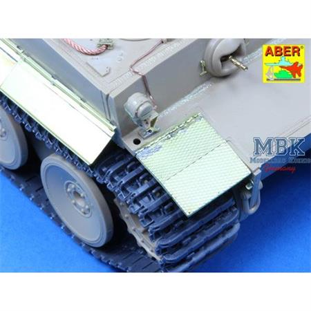 Fenders and exhaust covers for Tiger I (Africa)