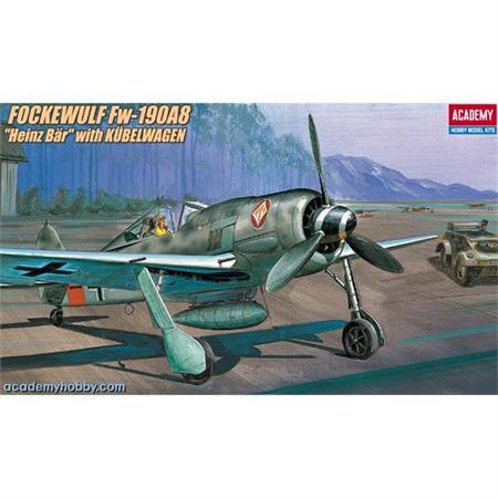 Fw-190A 6/8 & Kübelwagen