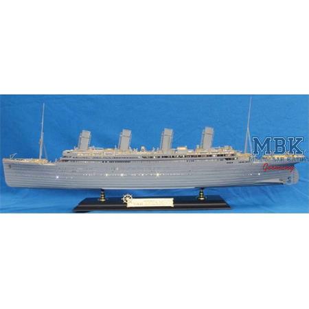 RMS Titanic  - Premium Edition With LED