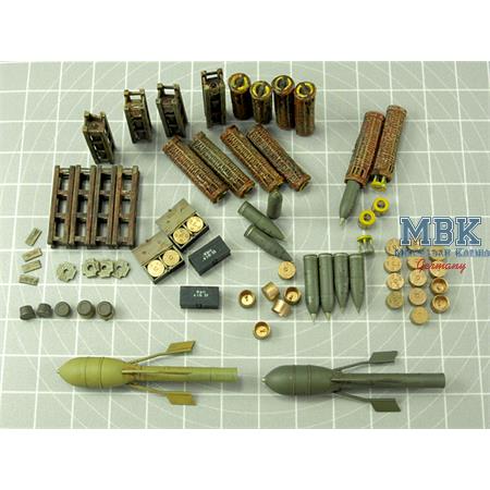 sIG 33 15cm Ammo and Accessories