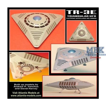 Triangular Anti Gravity Space Craft TR-3E (UFO)