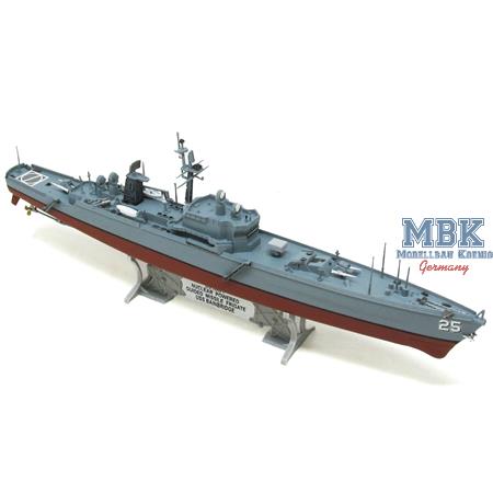 USS Bainbridge 1:600