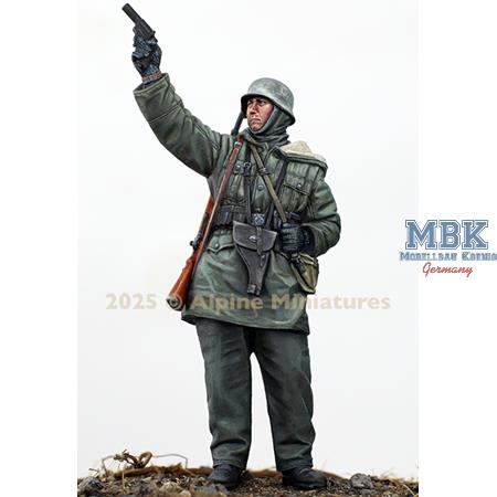 W-SS Grenadier & Flare Gun 1:35